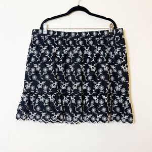 LOFT Plus Size Black Embroidered Floral Mini Skirt XXL Boho Cottagecore NWT